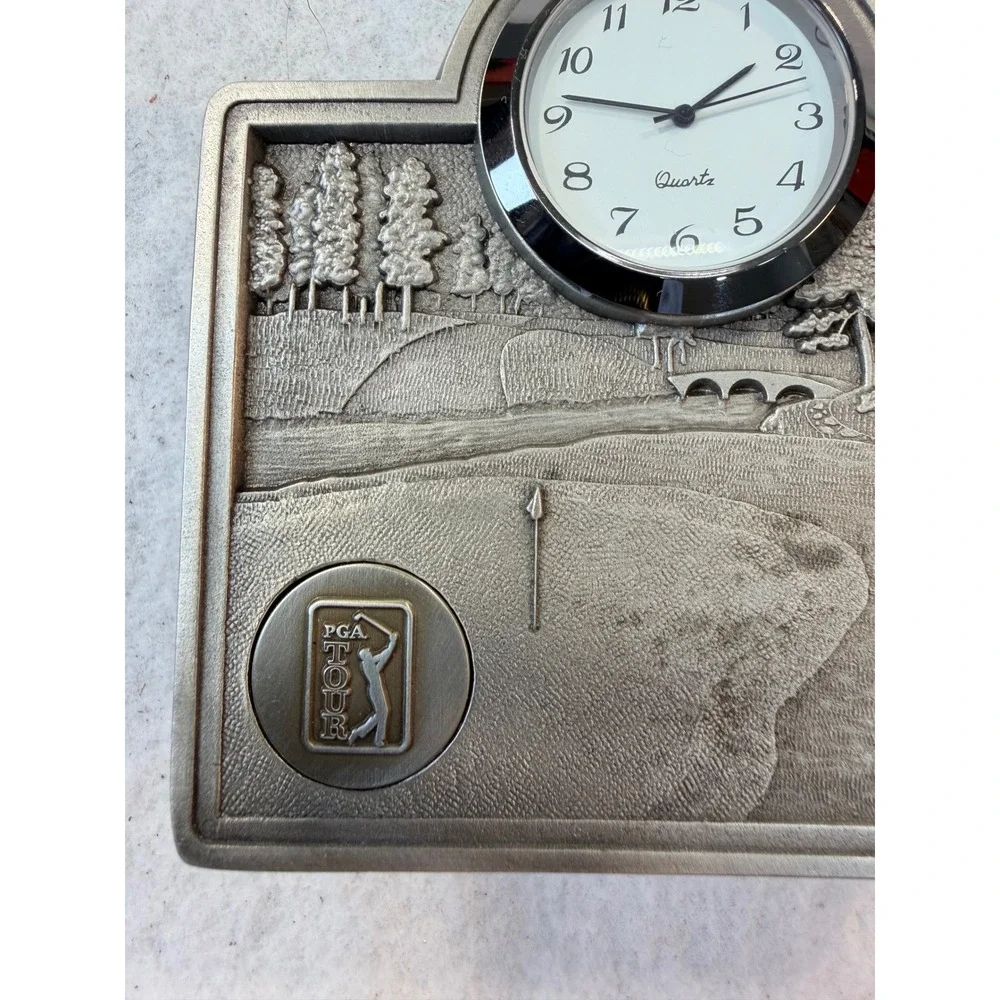 PGA Tour Metal Desk Clock Golf Course Scene Pewter Tone‎ Quartz Analog Timepiece